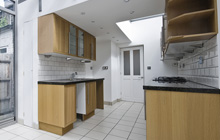 Fair Oak Green kitchen extension leads